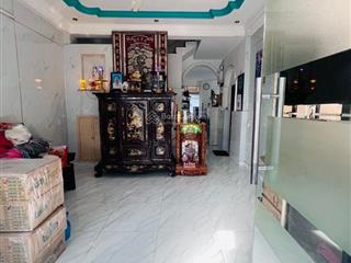 Nhà 4 tầng chủ ở/ sân rộng hẻm 4m nguyễn thị thập  gần chợ tân mỹ lâm văn bền bán gấp đi canada