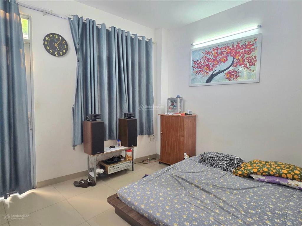 Chủ ngộp! bán nhà 4 tầng/ sân rộng 60 m2,huỳnh tấn phát,ngay nam long trần trọng cung, lý phục man