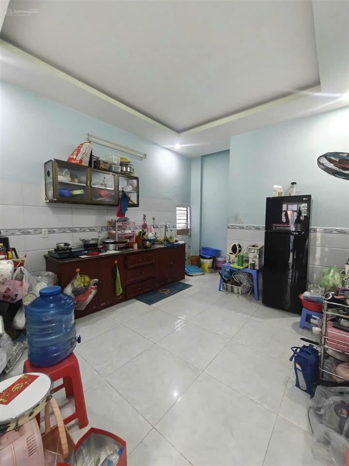 Về quê! cần bán cực gấp nhà 2 tầng/ 40 m2 gần mt trần xuân soạn, kiều đàm him lam lottlemart