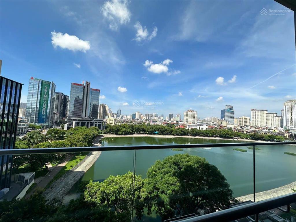 Cho thuê căn 102,5m2 2pn diamond park plaza, mật độ căn thấp, view hồ thành công, có slot gửi xe