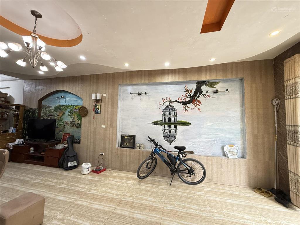 Siêu phẩm nhà đẹp mặt phố thanh đàm, mặt tiền lớn vị trí đẹp, kinh doanh sầm uất, giá rẻ siêu ngon