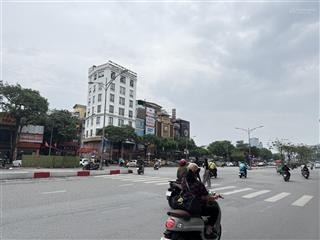 Trần khát chân.toà nhà siêu sang cực đẹp phố víp,đủ pccc dòng tền khủng,vị trí đẹp giá trị tăng cao