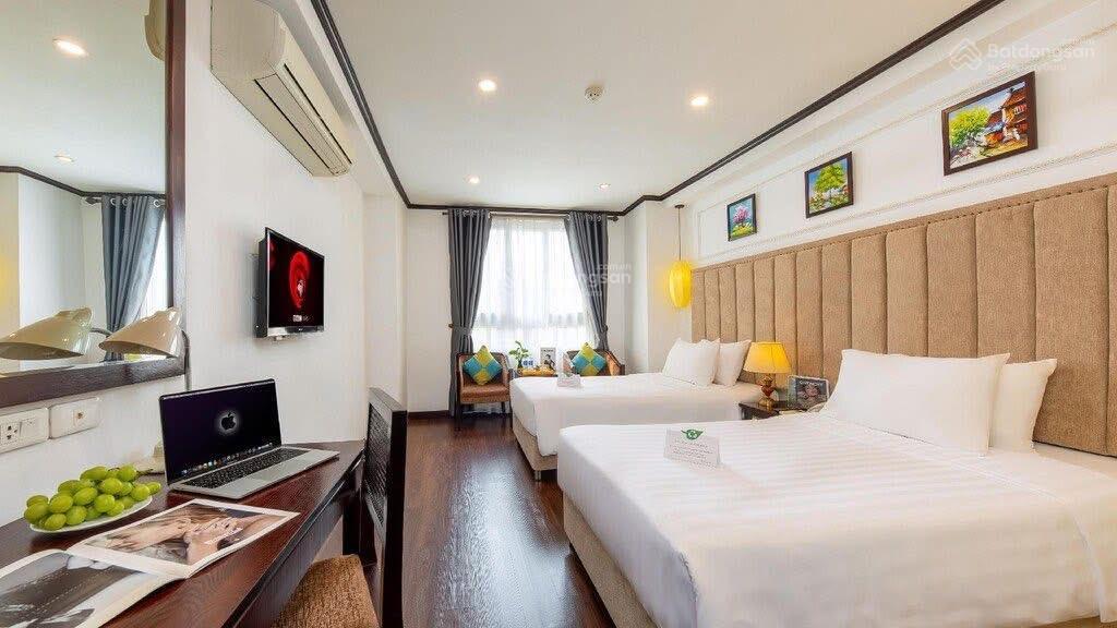 Phạm hồng thái khách sạn sang chảnh đẳng cấp víp ba đình,vị trí đắc địa view hồ mộng mơ,d tiền khủn