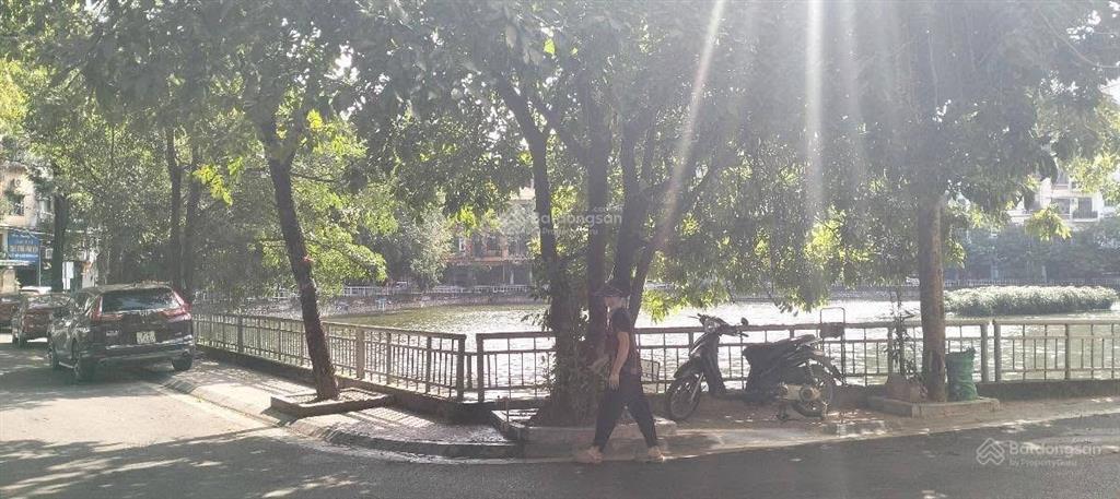 Vão thị sáu nhà đẹp phân lô vỉa hè rộng, ô tô đỗ ngày đêm, gần hồ view thoáng sát công viên ở sướng
