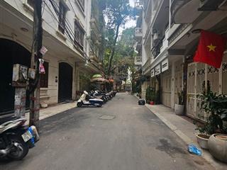 Trần quang diệu đống đa. nhà đẹp phân lô,ô tô chạy vòng quanh,vị trí đẹp, quy hoạch ổn định,ở sướng