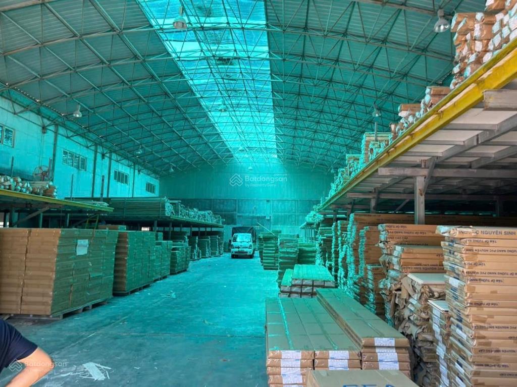 Ngọc hồithanh trì .lô nhà xưởng 1,1ha, nhà khung thép zamil,lô góc hai mặt tiền, giá rẻ ngộp bank