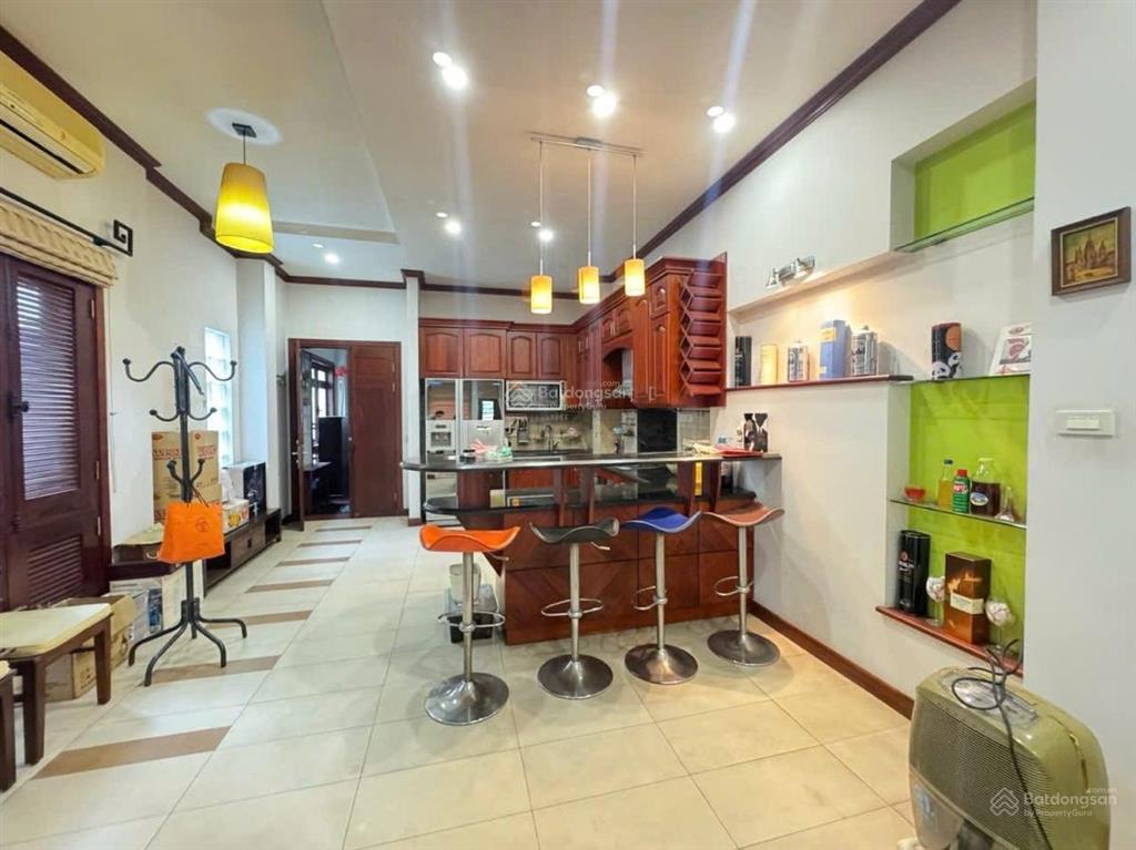 Bà triệu hai bà trưng.nhà đẹp lô góc mặt phố kinh doanh đỉnh ở sướng.vị trí siêu đắc địa,view thoág