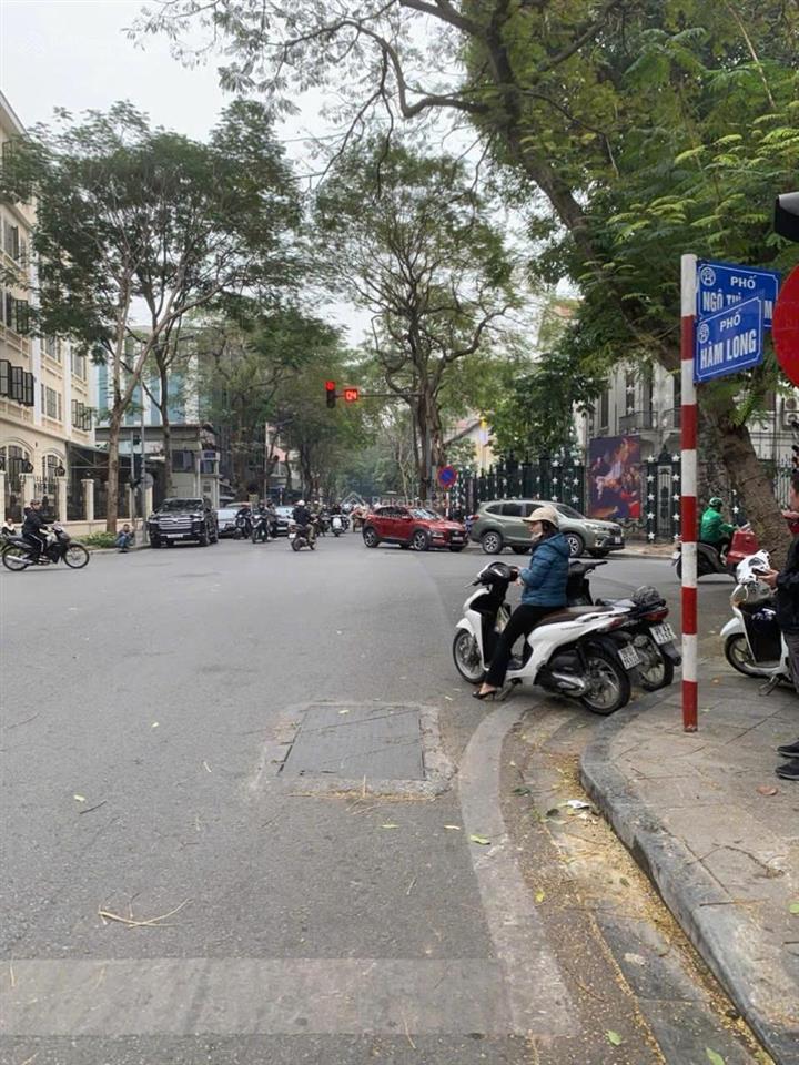 Hàm long cực phẩm hoàn kiếm. vị trí siêu đẹp mặt tiền khủng xây tòa vp siêu đẹp, vài bước ra bờ hồ