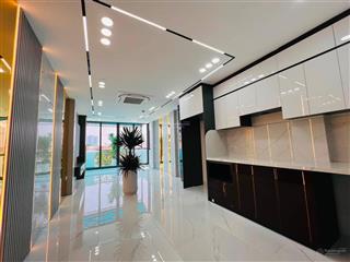 Giải phóng hai bà trưng. nhà siêu đẹp, vỉa hè 5m conte đỗ cực thoáng, gần bv bạch mai, đh kinh tế