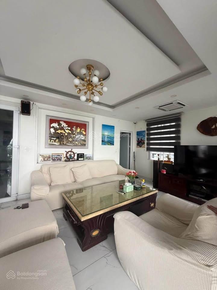 Nguyễn đình thitây hồ, nhà mặt phố lô góc view hồ thơ mộng, siêu đẹp cực hiếm. vị trí siêu đắc địa