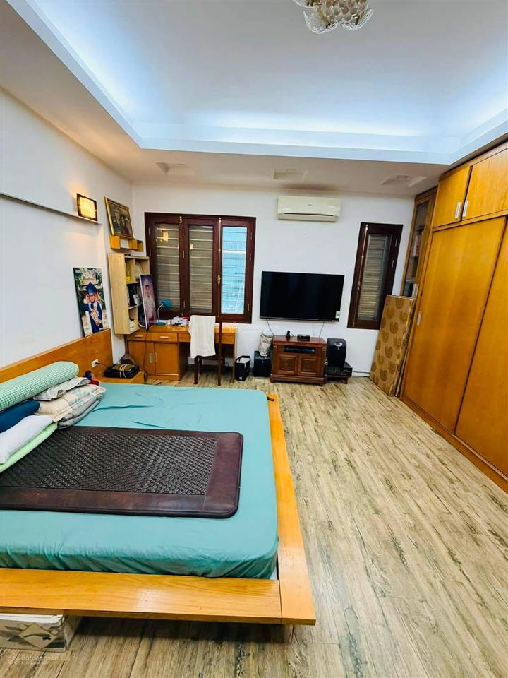 Lê trọng tấn  thanh xuân. phân lô quân đội cao cấp, nhà đẹp hai mặt tiền thoáng sáng, ô tô vào nhà