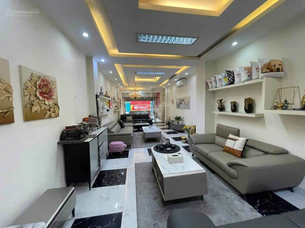 Bạch mai siêu phẩm nhà đẹp cực hiếm, dòng tiền khủng, vị trí đẹp, chủ ngộp bank giá rẻ đầu tư.