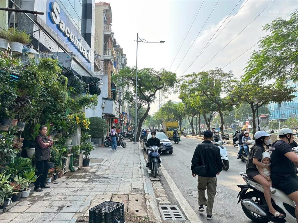 Kim ngưu nhà vị trí siêu đẹp, diện tích rộng, ô tô vào, gần phố, giá hời hà nội. chủ cực gấp
