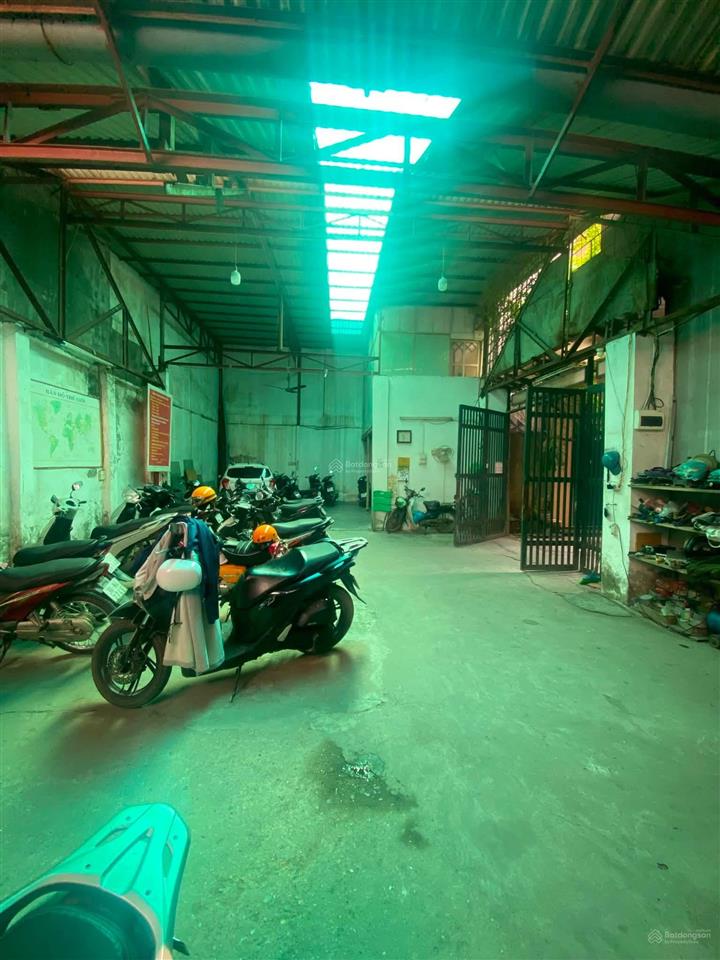 Kim ngưu nhà vị trí siêu đẹp, diện tích rộng, ô tô vào, gần phố, giá hời hà nội. chủ cực gấp