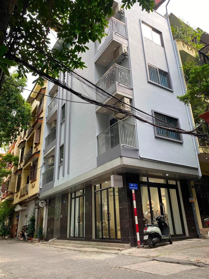 Lê thanh nghị hai bà trưng, nhà đẹp phân lô khu víp bách khoa, gần phố thoáng sáng. chủ gấp giá rẻ