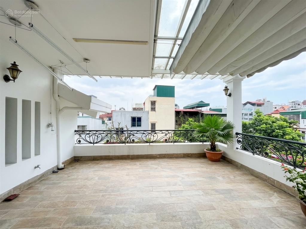 Minh khai.siêu biệt thự lõi hai bà trưng đẹp long lanh sang chảnh cực hiếm.kinh doanh đỉnh.bờ hồ2km