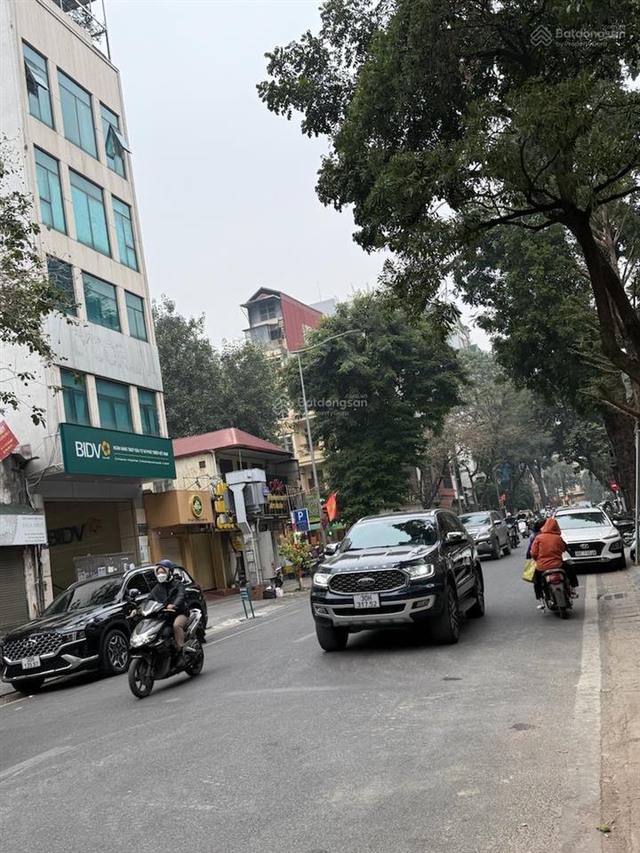 Ngô thì nhậm. siêu phẩm cực đẹp, quá hiếm có 102. vịbtris đắc địa,mặt tiền quyền lực, chủ bán gấp