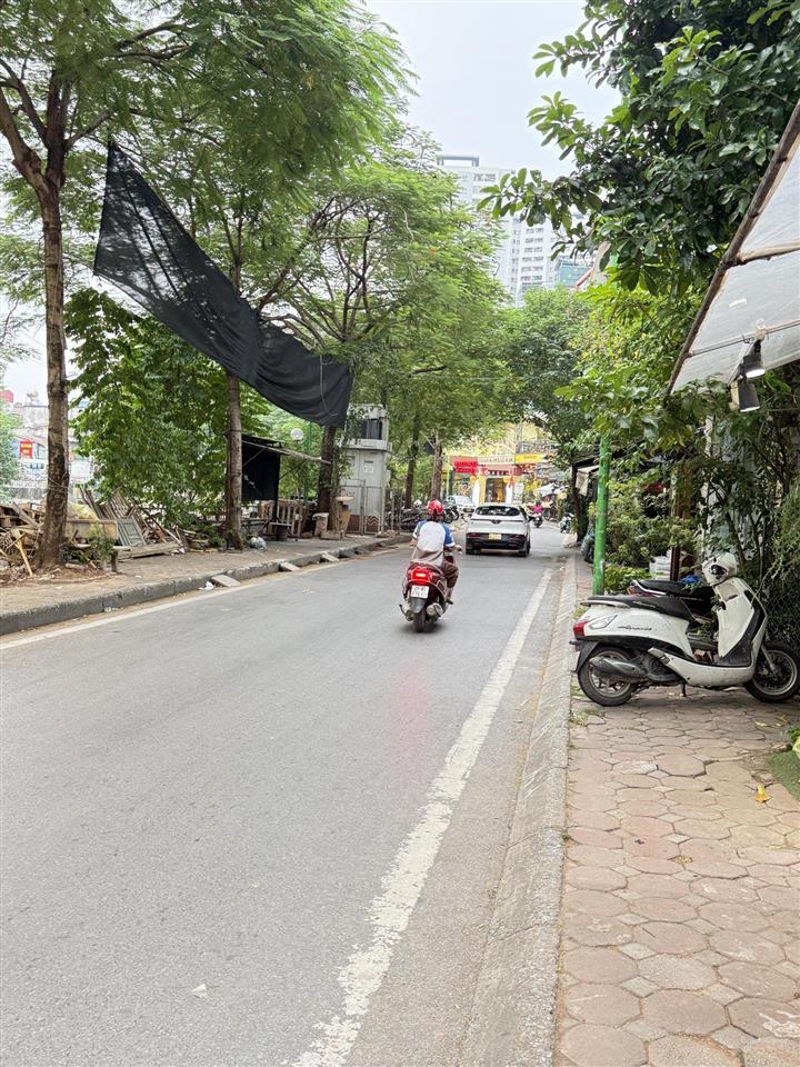 Thái hà đống đa. toà nhà 7tầng thang máy phân lô vị trí siêu đẹp, khu cực vip ở sướng, kdoanh đỉnh