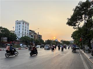 Bán siêu phẩm mặt phố trần khát chân 6 tầng thang máy dòng tiền 110 triệu/tháng. vị trí cực đẹp