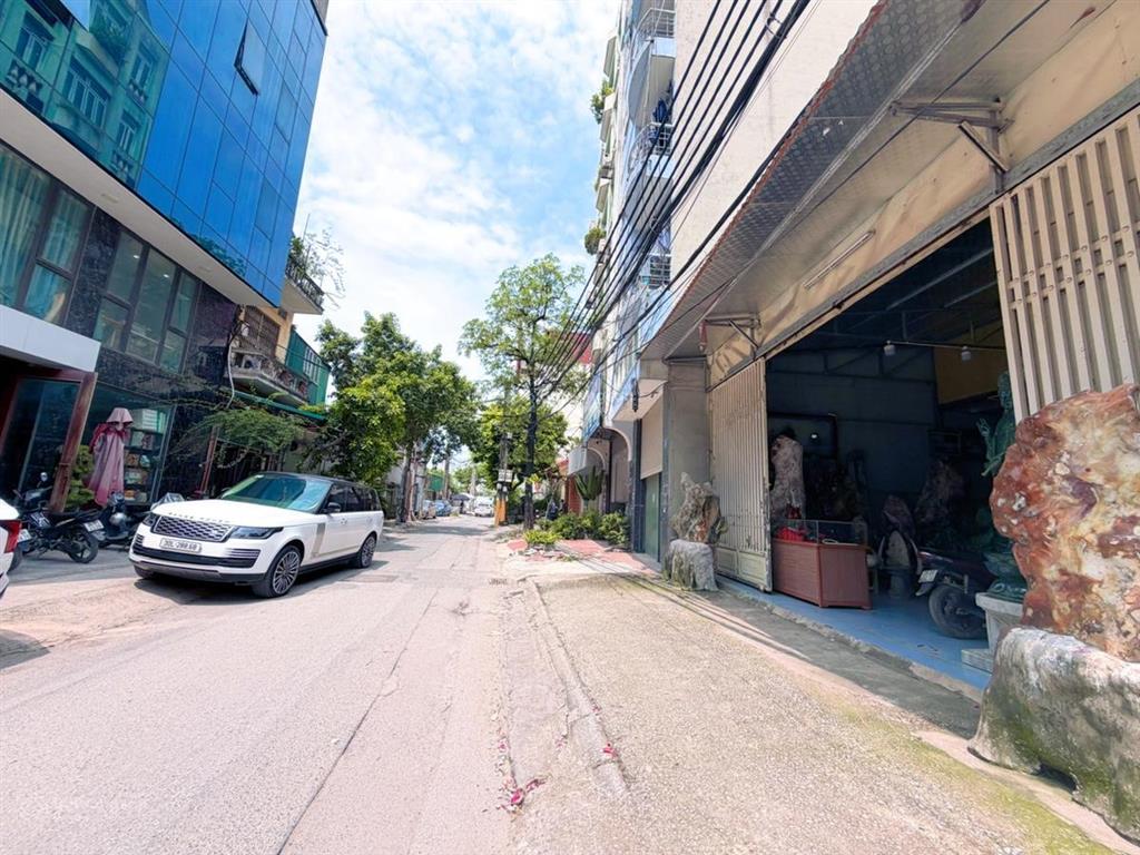 Giải phóng mặt ngõ to như phố 7 tầng thang máy vị trí siêu đẹp, sát phố tương lai sáng ngời