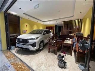Lạc trung phân lô nổi bật hai bà. 7 tầng thang máy ô tô ngủ trong nhà, siêu phẩm đẹp long lanh