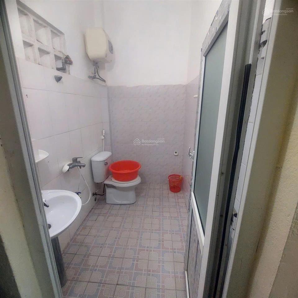 Cần bán nhà nghỉ giá rẻ trung tâm bãi biển sầm sơn(bãi c), cách biển chỉ mấy bước chân đi bộ