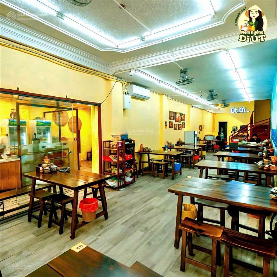 Mặt tiền nguyễn hữu tiến, 6,5x25m, vị trí cực đẹp gần lê trọng tấn, dòng tiền 40tr/tháng