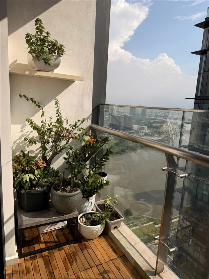 Cho thuê căn hộ 2 pn full luxury furniture