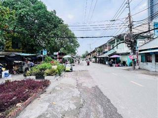 Nhà Ngon Bình Đông 61m2 , Ngang khủng nở hậu L 7.74m2 , SHR Hoàn công đủ , Nhỉnh 3 tỷ .