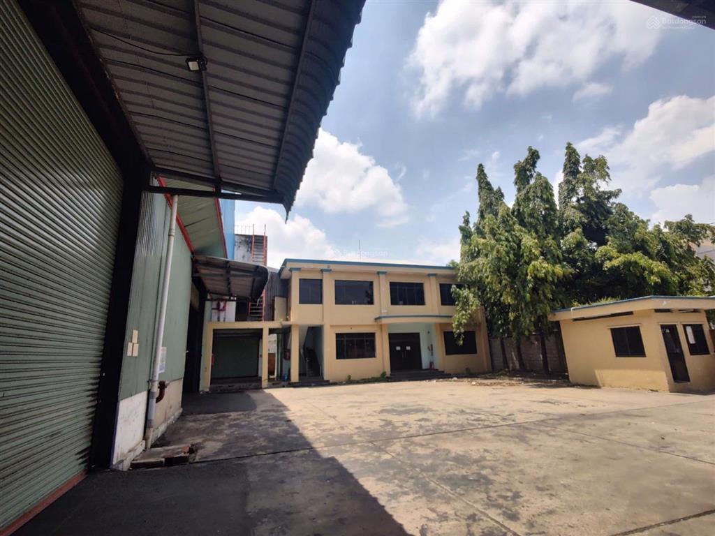 Chính chủ bán xưởng.. kcn vsip1 thuận an.. 2.500m2... giá 23tỷ