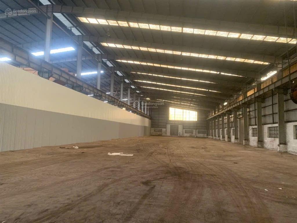 Chính chủ cho thuê kho/xưởng kcn tân tạo bình tân, tp.hcm. 1.890m2 có sẵn cẩu trục, giá 110k/m2