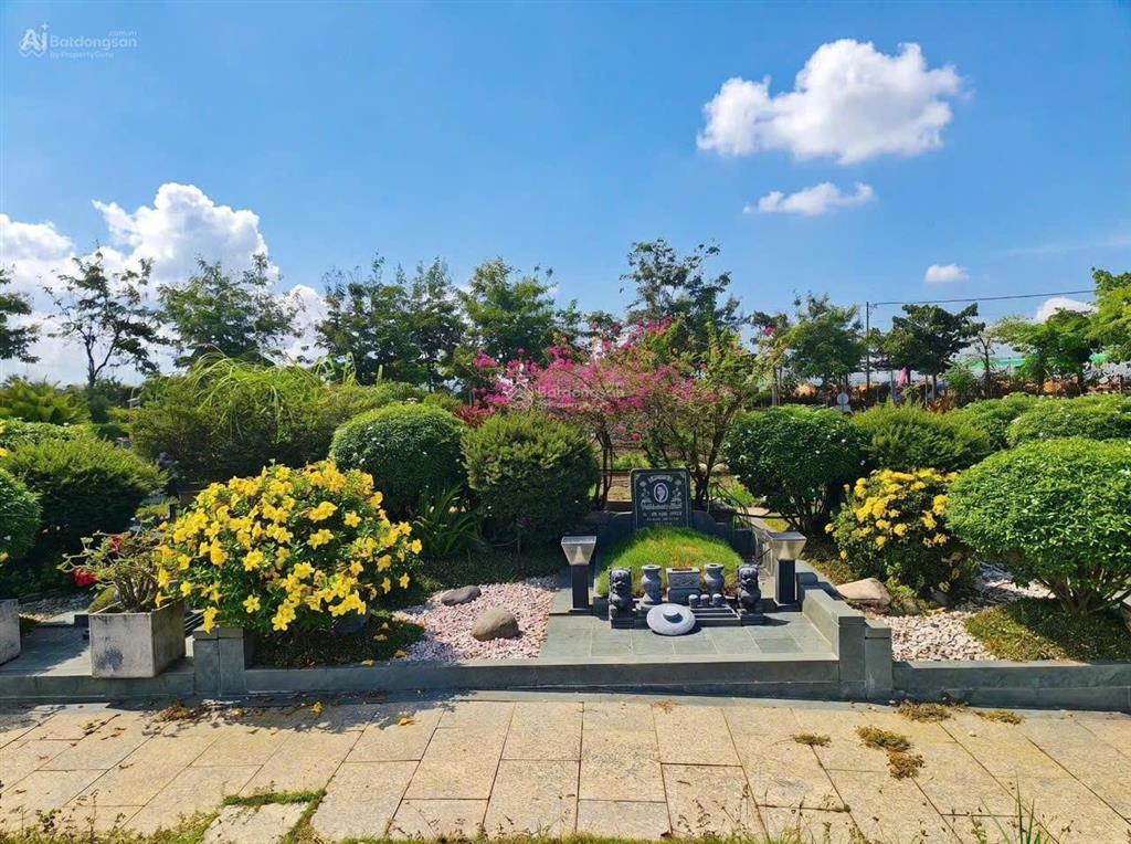 Chính chủ cần bán hoa viên sala garden long thành giá 150 triệu/ mộ đôi