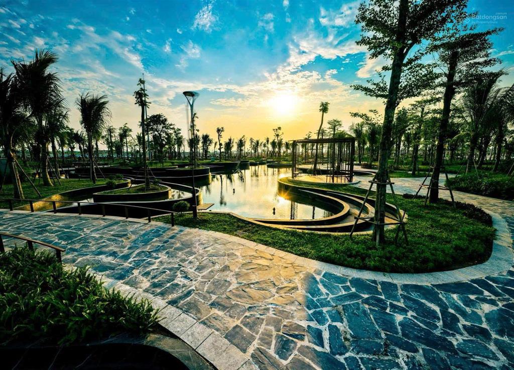 Vinhomes dương kinh hơn 5tỷ thiên hà 8a xây 4 tầng, vị trí vàng, chiết khấu sâu nhận nhà sớm