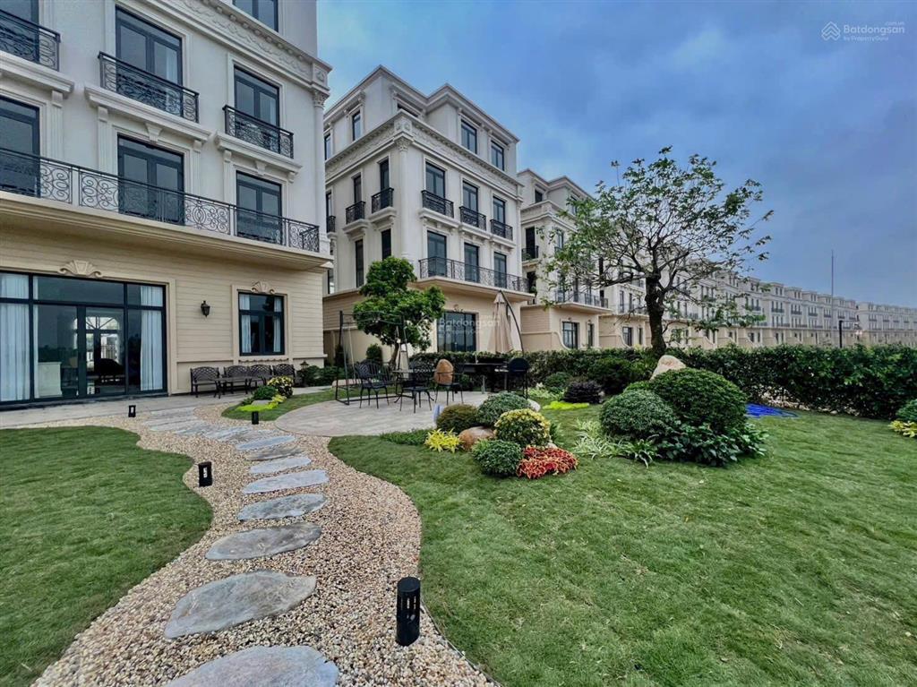 Đv07 căn shohouse view sông + 100m2 sân vườn sau nhà tự cải tạo giá trị sống cực hưởng thụ.