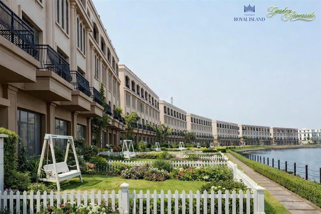 Chỉ từ hơn 10 tỷ sở hữu ngay căn liền kề view sông sân vườn sau nhà rộng 100m2 sử dụng riêng