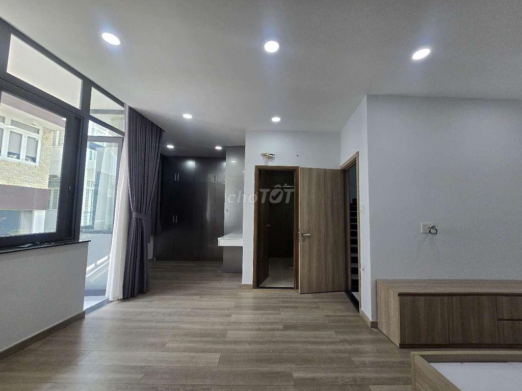 Độc quyền - Nhà đẹp 8x8m, 3 tầng HXH Kiều Đàm - Him Lam Q7 giá 10.8 tỷ