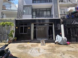Độc quyền - Nhà đẹp 8x8m, 3 tầng HXH Kiều Đàm - Him Lam Q7 giá 10.8 tỷ