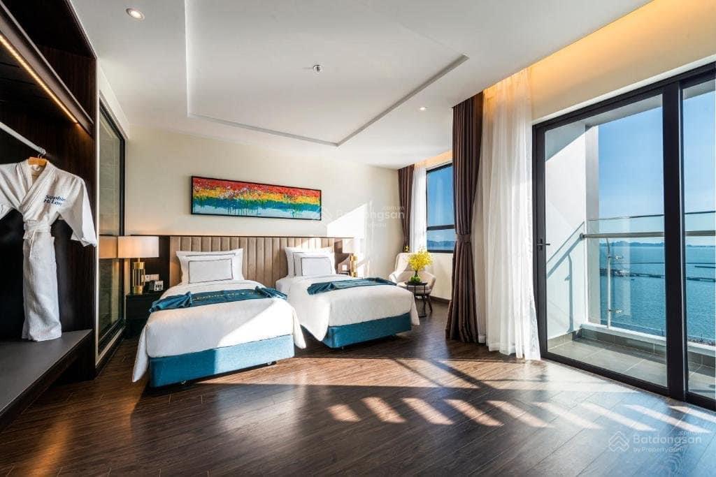 Studio 30m2 full nội thất, sẵn sổ đỏ cách biển một bước chân trung tâm hạ long cần bán gấp