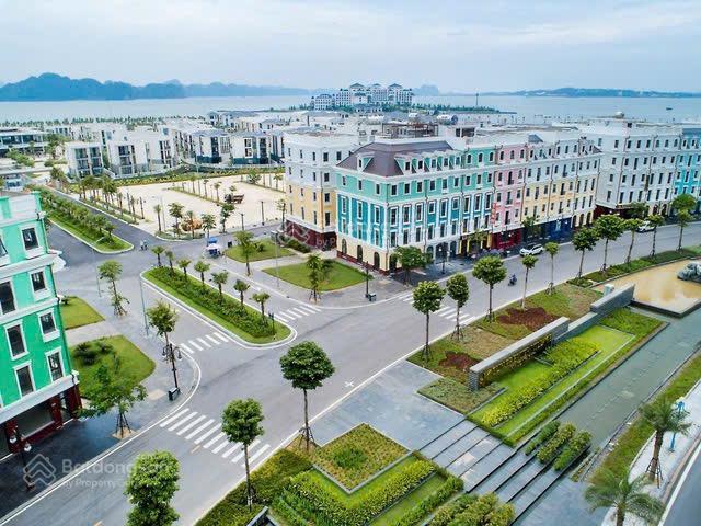 Sở hữu ngay khách sạn 15 phòng trục đường huyết mạch bãi cháy, hạ long. full nội thất sẵn sổ