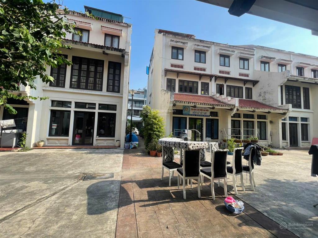 Bán từ từ căn mặt hồ little full nội thất đẹp sẵn sổ