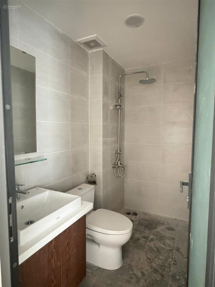 Cho thuê 2pn2wc 68m2 full nội thất chỉ 13 triệu tại chung cư aurora, bao pql