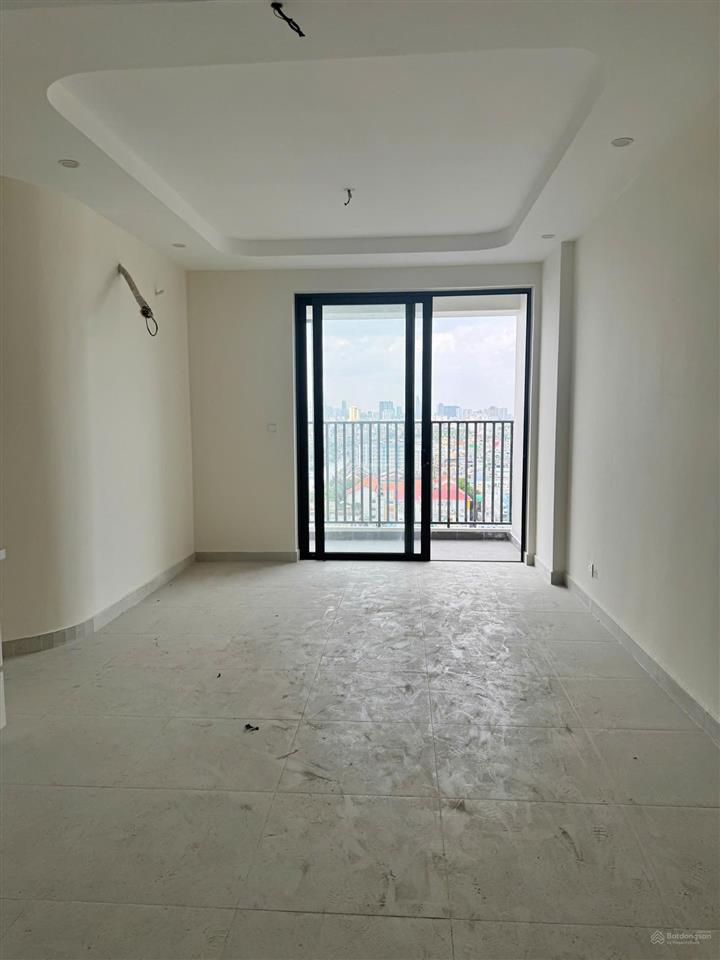 Cho thuê 3pn 80m2 nhà trống chỉ 12 triệu tại aurora