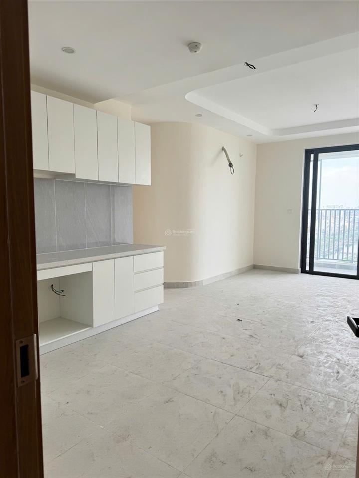 Cho thuê 3pn 80m2 nhà trống chỉ 12 triệu tại aurora