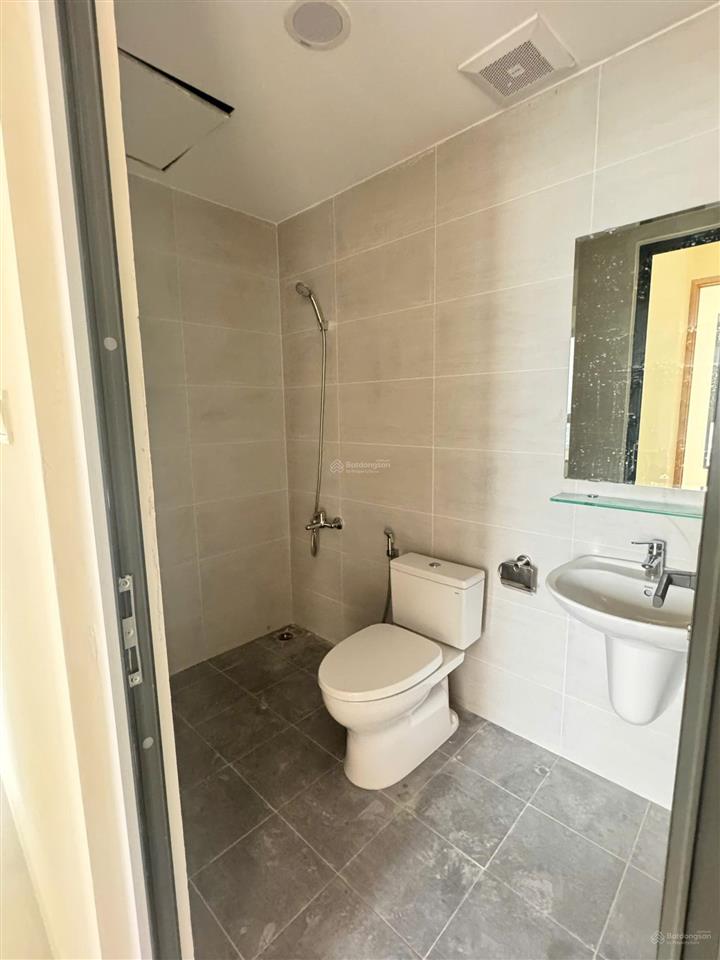 Cho thuê 3pn 80m2 nhà trống chỉ 12 triệu tại aurora
