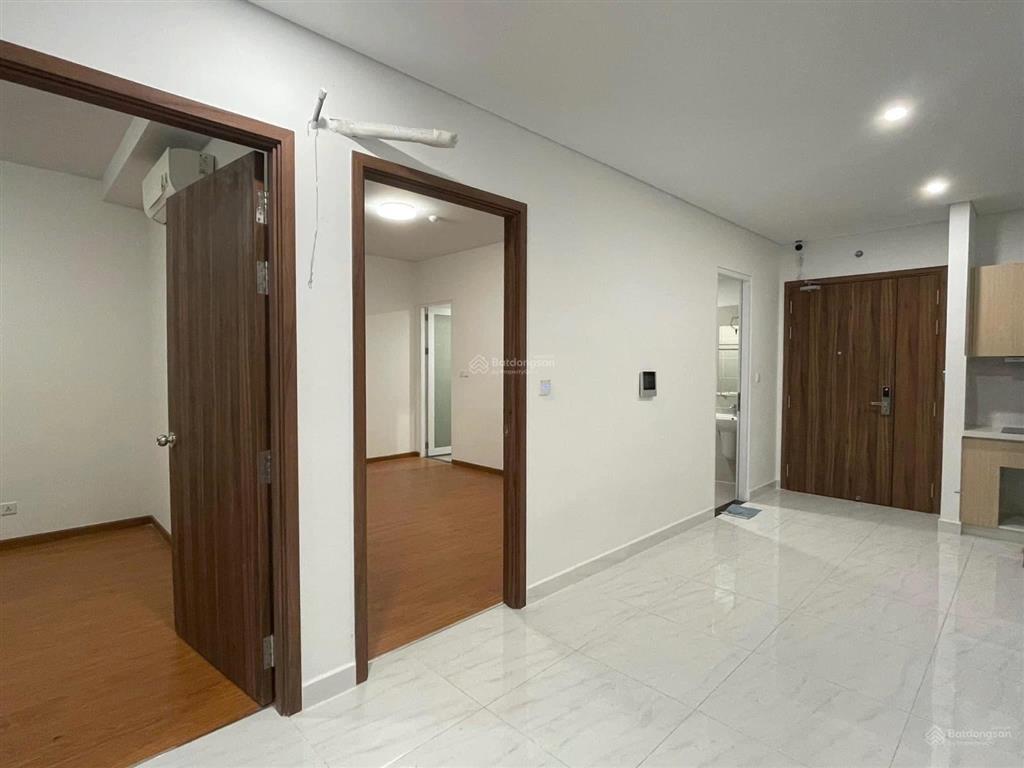 Bán 2pn  70m2 tại tòa nhà dvela chỉ với 3,5 tỷ, đang làm sổ nên chỉ hứa mua hứa bán