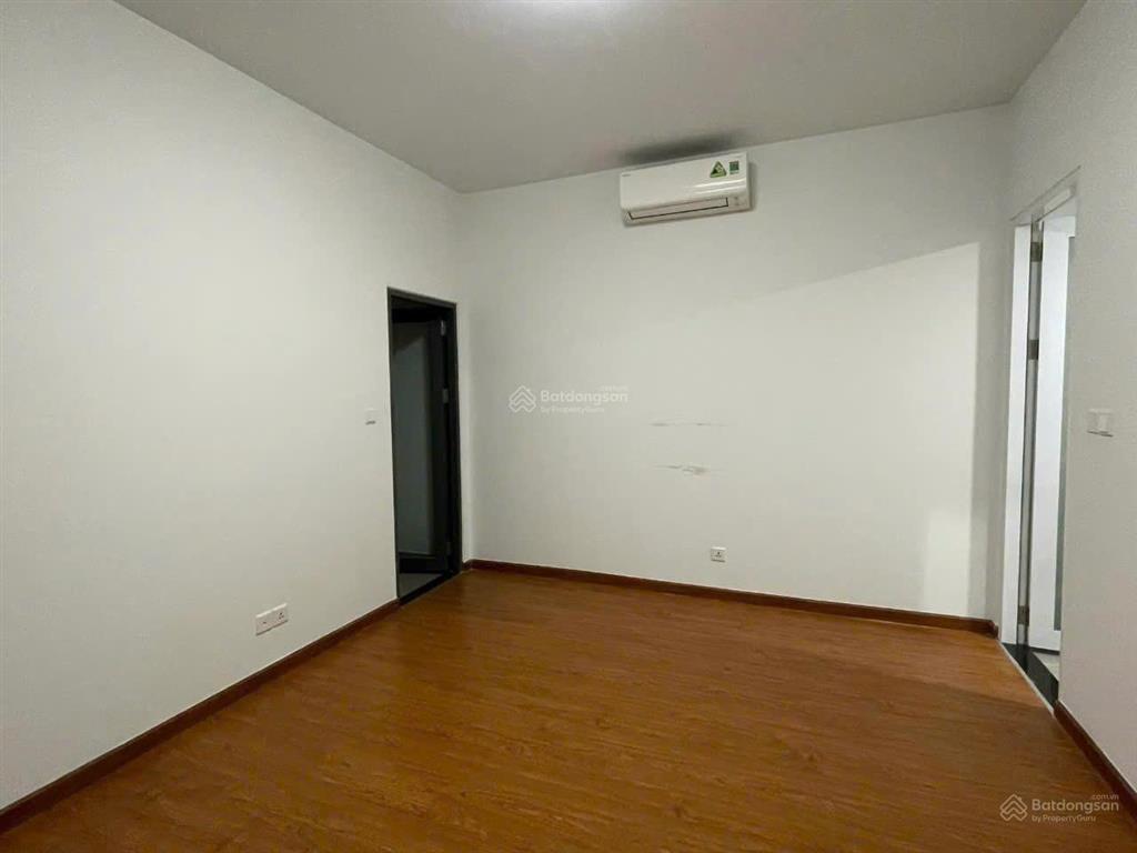 Bán 2pn  70m2 tại tòa nhà dvela chỉ với 3,5 tỷ, đang làm sổ nên chỉ hứa mua hứa bán