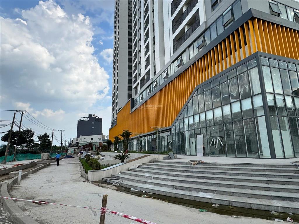Bán gấp căn officetel 30m2 chỉ 1.8 tỷ tại dự án aurora q8