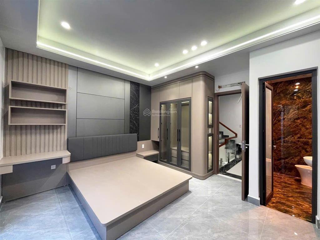 Bán nhà 5 tầng xây mới  gara ô tô  ngô gia tự, hải phòng