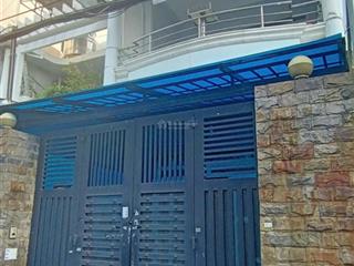 Bán nhà hxh quang trung, sau lưng coopmart. 4.2x20m, đúc 3 tầng, chỉ 8.8 tỷ. nhà rất thoáng mát