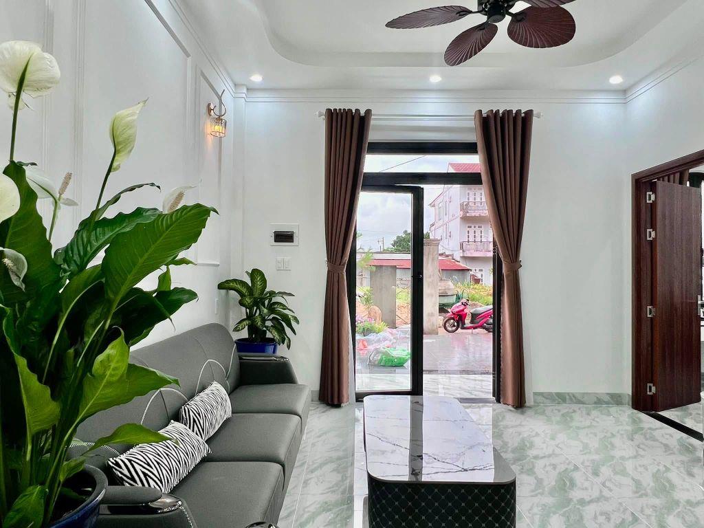 Cần Bán Nhà 140m² Full Thổ Cư Full Nội Thất Trung Tâm Đông Thanh Gần Đà Lạt
